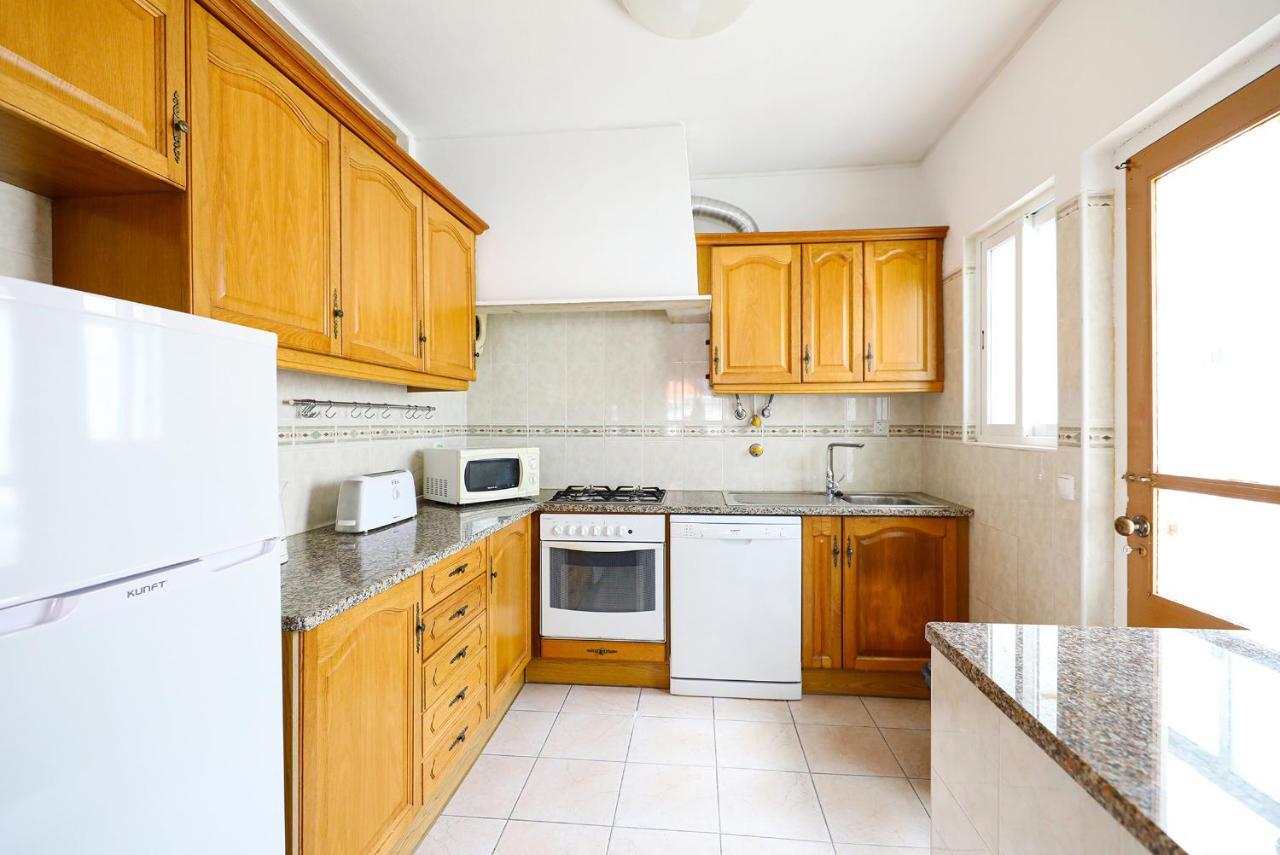 B63 - Corner Street Historic Center Apartment In Лагос Екстериор снимка