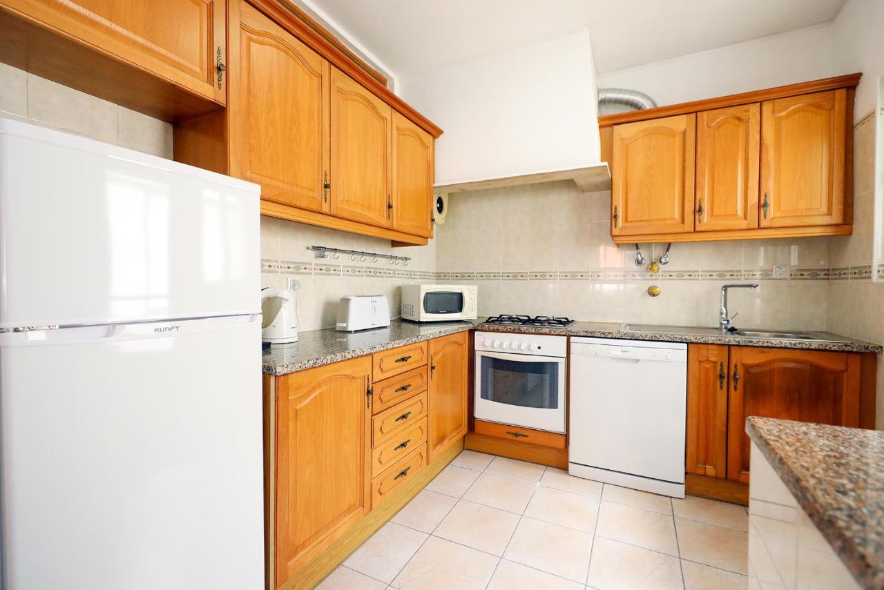 B63 - Corner Street Historic Center Apartment In Лагос Екстериор снимка